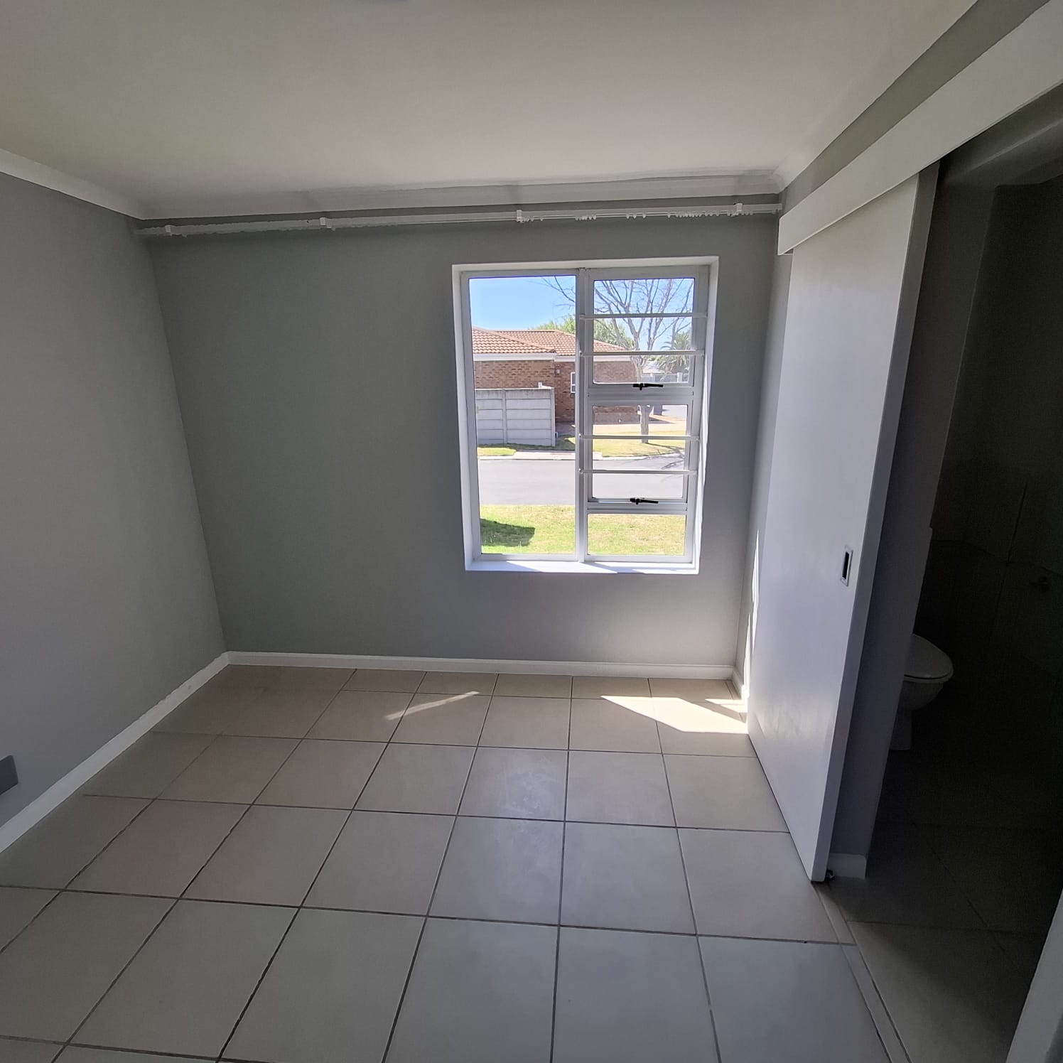 To Let 1 Bedroom Property for Rent in Bellville Central Western Cape